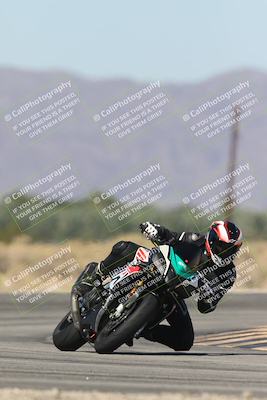 media/Oct-13-2025-Moto Forza (Mon) [[a66d839500]]/4-C Group/Session 3 (Turn 16)/